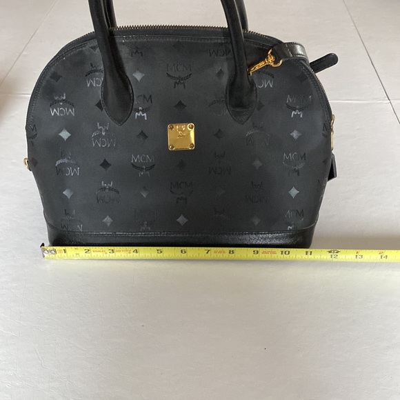 MCM Curved Tote Bag - Picture 6 of 8